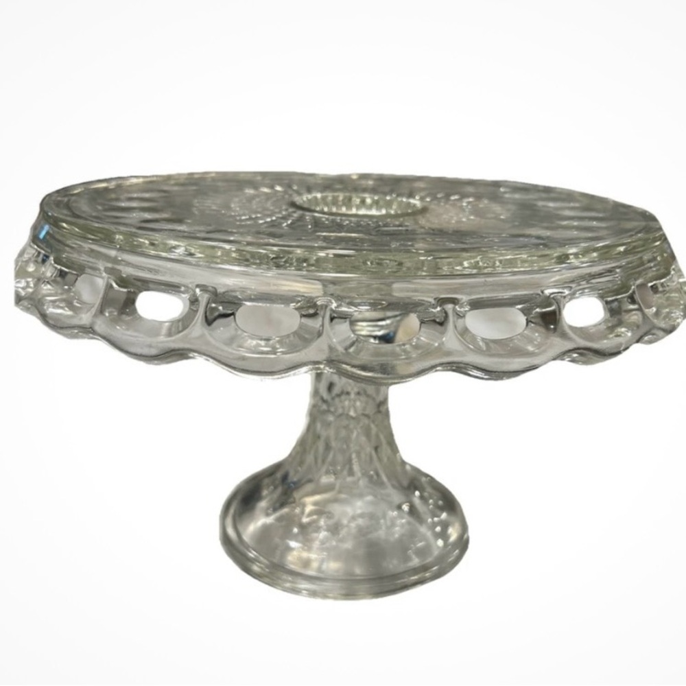 Vintage 1940s/1950s McKee glass company Lacette pattern cake stand 10 in